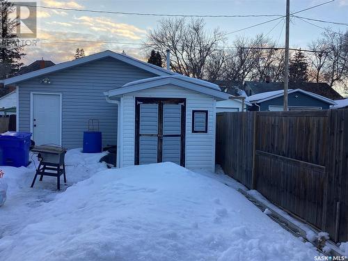 2454 Atkinson Street, Regina, SK - Outdoor