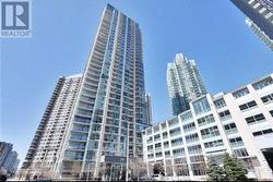 2406 - 225 WEBB DRIVE  Mississauga, ON L5B 2P2