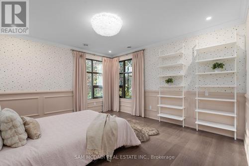 1580 Crestview Avenue, Mississauga, ON - Indoor Photo Showing Bedroom