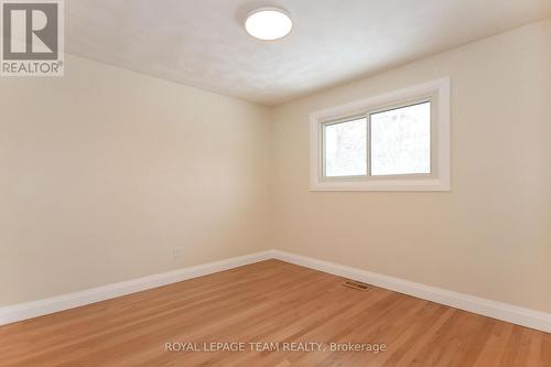 828 Kingsmere Avenue, Ottawa, ON - Indoor Photo Showing Other Room