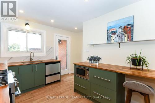 828 Kingsmere Avenue, Ottawa, ON - Indoor Photo Showing Kitchen