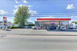 1149  - 1151 Boul. St-Antoine  Saint-Jérôme, QC J7Z 7M1