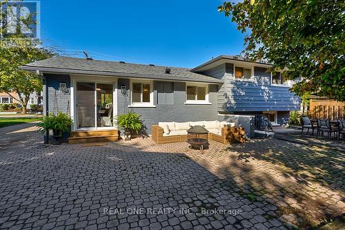 4524 Longmoor Drive, Burlington, ON - Outdoor