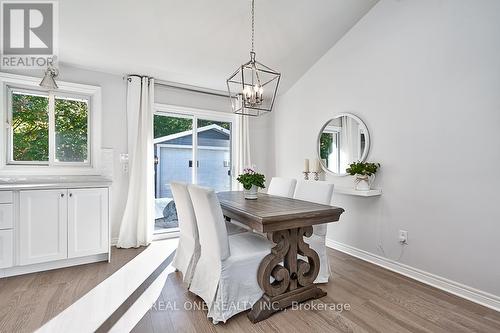 4524 Longmoor Drive, Burlington, ON - Indoor Photo Showing Dining Room