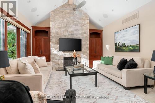 1100 Haydonbridge Court, Mississauga, ON - Indoor Photo Showing Living Room With Fireplace