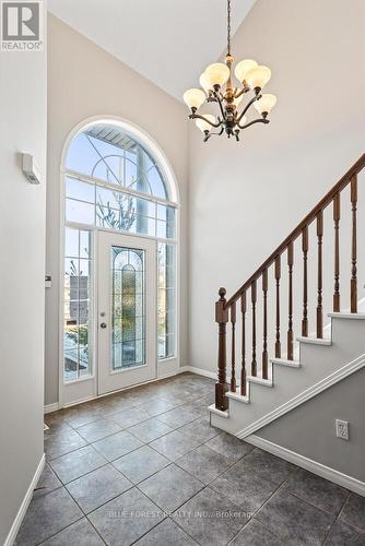 687 Sprucewood Drive, London, ON - Indoor Photo Showing Other Room