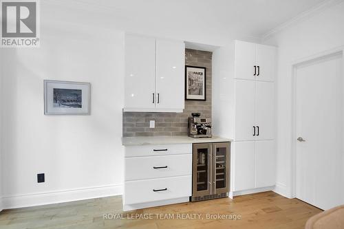 Coffee bar with large pantry and storage - 400 Berkley Avenue, Ottawa, ON - Indoor