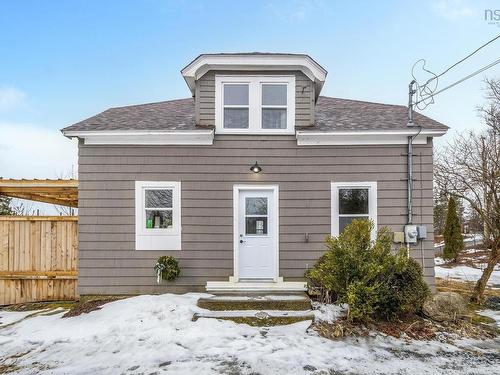 60 Post Office Road, Porters Lake, NS 