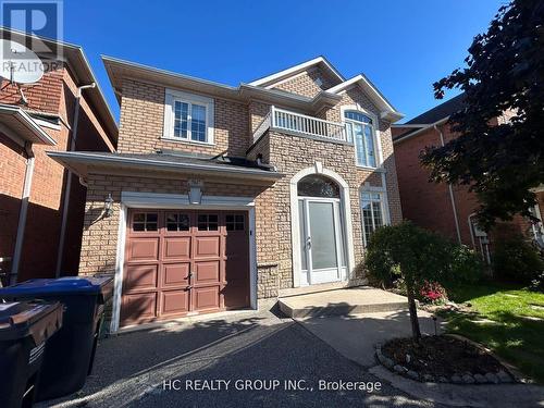 5647 Kellandy Run, Mississauga, ON - Outdoor