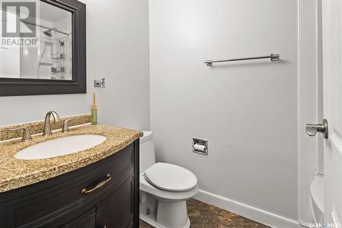 1231 Emerald Crescent, Saskatoon, SK - Indoor Photo Showing Bathroom