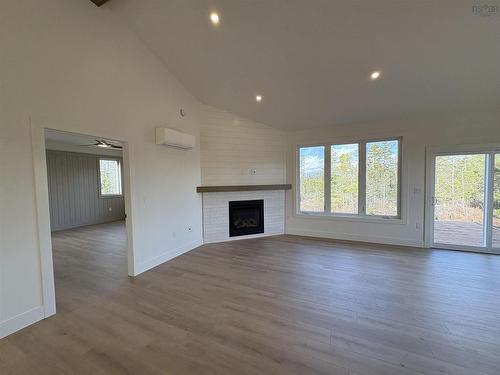 702D 74 Washington Lane, Fall River, NS 