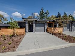 110-1234 Viewtop Rd  Duncan, BC V9L 0H7