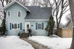 222 Balfour AVE  Winnipeg, MB R3L 1N5