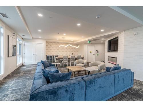 502-1540 Venetian Boulevard, Point Edward, ON 