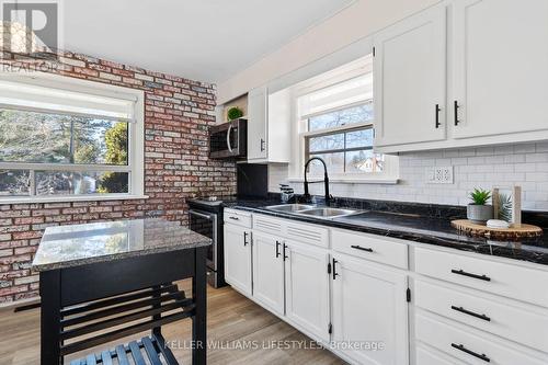 67 Britannia Avenue, London, ON - Indoor Photo Showing Kitchen With Double Sink