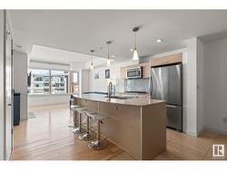 #703 2606 109 ST NW  Edmonton, AB T6J 3S9