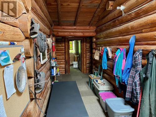 Dl 2744 Mahood Lake Road, 100 Mile House, BC - Indoor