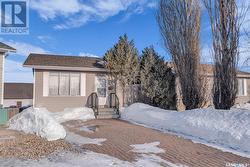 219 Bowman COURT  Saskatoon, SK S7L 6P6