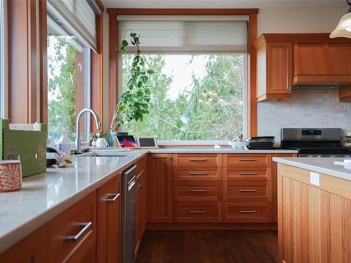 300 Main St, Tofino, BC 