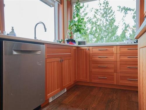 300 Main St, Tofino, BC 