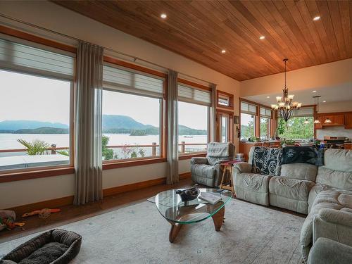 300 Main St, Tofino, BC 