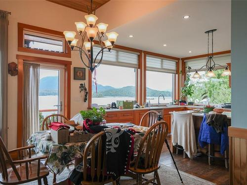 300 Main St, Tofino, BC 