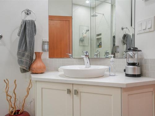 300 Main St, Tofino, BC 