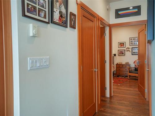 300 Main St, Tofino, BC 