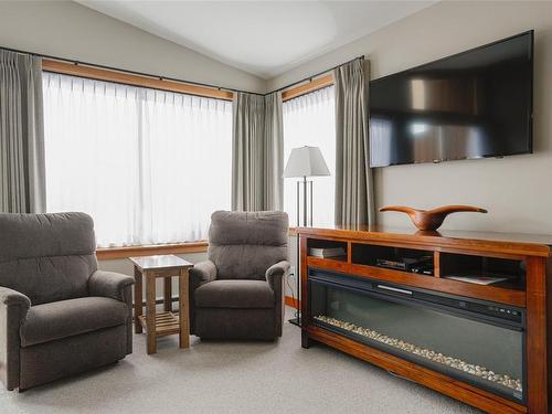 300 Main St, Tofino, BC 