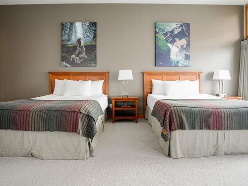 300 Main St, Tofino, BC 