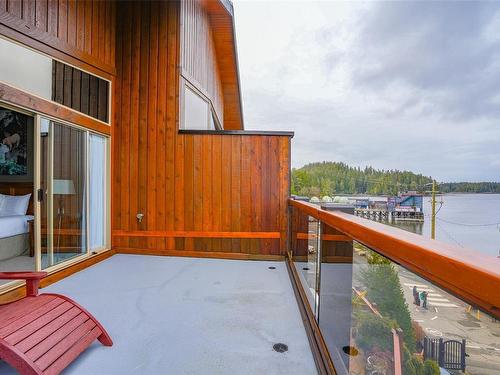 300 Main St, Tofino, BC 