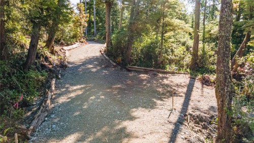 392 Reef Point Rd, Ucluelet, BC 