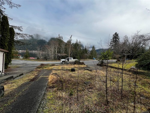 854 Maquinna Dr South, Tahsis, BC 