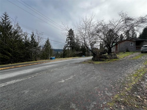 854 Maquinna Dr South, Tahsis, BC 