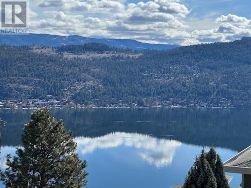 8916 Hampshire Crescent, Vernon, BC 