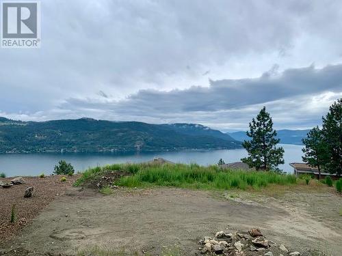 8916 Hampshire Crescent, Vernon, BC 