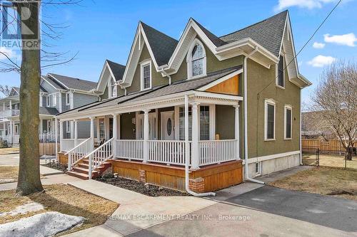 924 Beach Boulevard, Hamilton, ON - Outdoor With Deck Patio Veranda With Facade