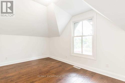 924 Beach Boulevard, Hamilton, ON - Indoor Photo Showing Other Room