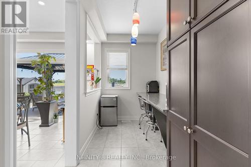 7673 Hackberry Trail, Niagara Falls (Brown), ON - Indoor Photo Showing Other Room