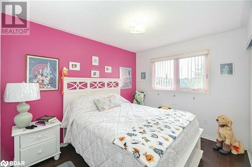 2873 Cartwright Crescent, Mississauga, ON - Indoor Photo Showing Bedroom