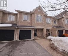 504 WOODCHASE STREET  Ottawa, ON K2W 1J4