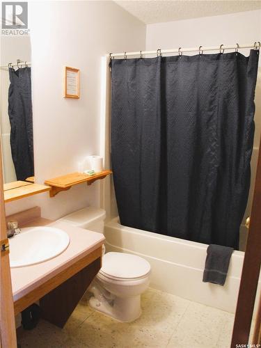 401 Martin Street, Burstall, SK 