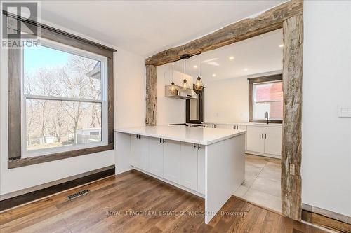 97 Glenmorris Street, Cambridge, ON - Indoor Photo Showing Kitchen