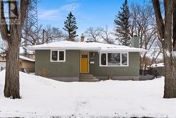 327 Coldwell ROAD  Regina, SK S4R 4L4