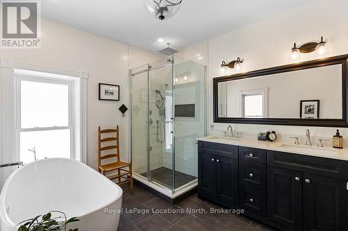 Main Floor5 Piece Bath - 72 Colborne Street, Goderich (Goderich (Town)), ON 