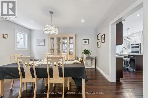 2936 Castlebridge Drive, Mississauga, ON - Indoor Photo Showing Dining Room