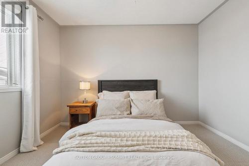 2936 Castlebridge Drive, Mississauga, ON - Indoor Photo Showing Bedroom