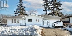 1306 P AVENUE N  Saskatoon, SK S7M 4X2