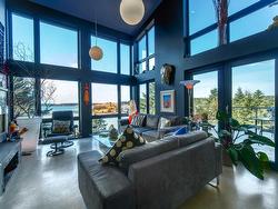 66 Beach Hill Road  Kingsburg, NS B0J 2X0