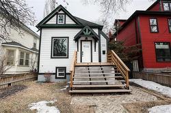 114 Bryce ST  Winnipeg, MB R3L 1X4